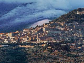 Appartamento all'asta a cortona via case sparse, 52044 cortona ar, italia