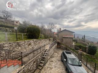 Casa indipendente in affitto a castel san niccolò località le lastre, 152