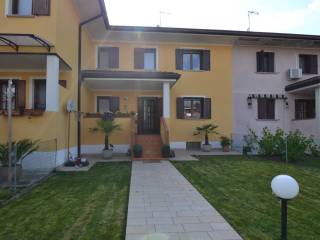 Villa a schiera in vendita a pordenone via bruno buozzi, 8/b