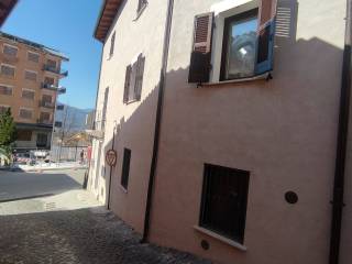 Appartamento in vendita a pizzoli corso sallustio, 118