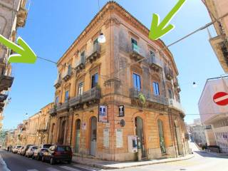 Intero stabile in vendita a ragusa via sant'anna, 82