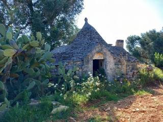 Rustico in vendita a ceglie messapica contrada votano russo s.n.c.