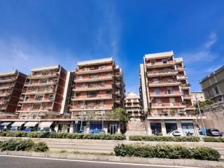 Appartamento in vendita a messina viale della libertà, 395