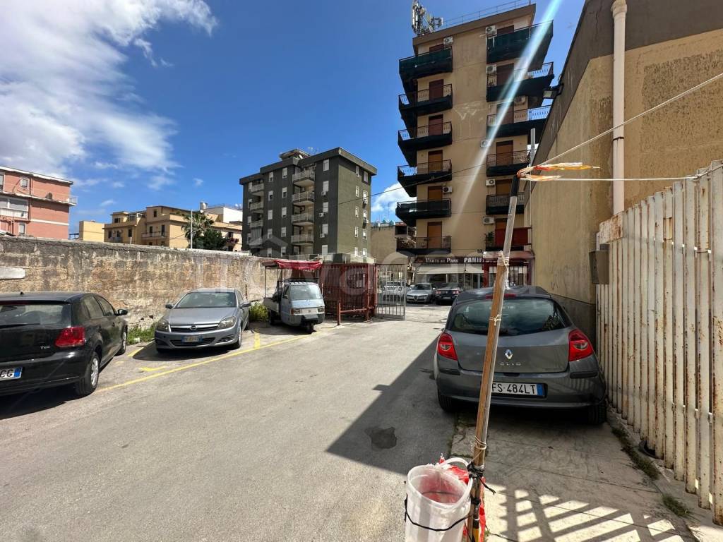 immagine annuncio 1 di 14