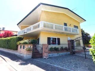 Appartamento in vendita a palazzolo dello stella via della laguna