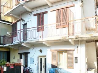Appartamento in affitto a somma lombardo via francesco campana