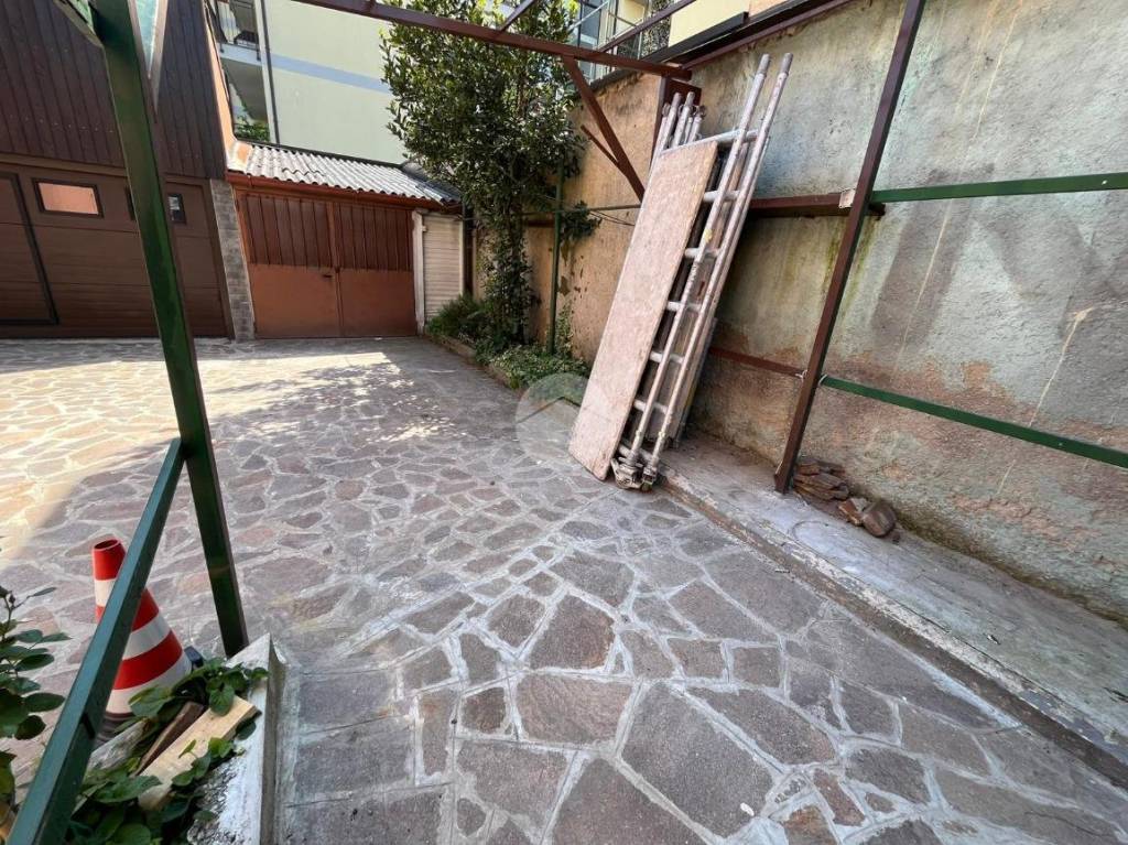 immagine annuncio 12 di 13