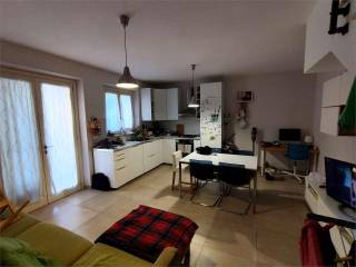 Casa indipendente in vendita a carrara via molina