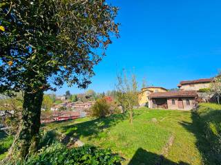 Villa in vendita a capiago intimiano 