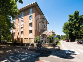 Appartamento in affitto a varese via marzorati