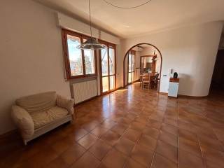 Appartamento in vendita a pontedera via fratelli rosselli