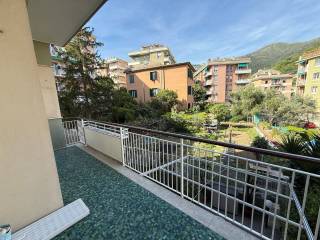 Appartamento in affitto a genova via divisione acqui, 30