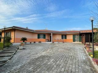 Villa in in vendita da privato a termoli via francesco petrarca, 9