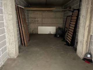 Garage in vendita a colle di val d'elsa viale marco polo, 13