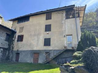 Casa indipendente in vendita a saint-marcel 