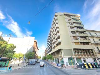 Appartamento in vendita a taranto via ciro giovinazzi, 30