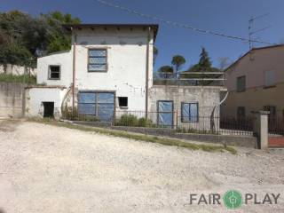Casa indipendente in vendita a castrocaro terme e terra del sole via rio cozzi, 14