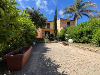 Villa a schiera in vendita ad altavilla milicia via piano san michele 20