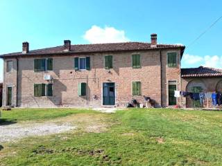 Rustico in vendita ad argenta via molinellina, 4