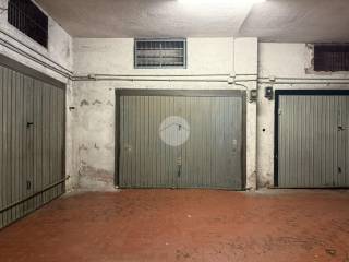 Garage in vendita a roma via del pastore aminta, 2