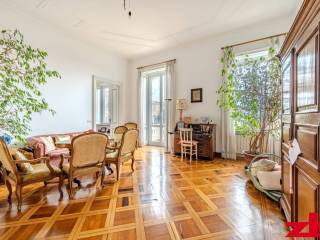 Appartamento in vendita a genova corso firenze