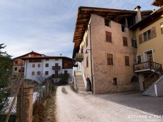 Villa in vendita a romeno via degli effi