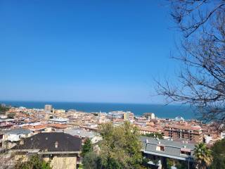 Appartamento in vendita a grottammare via francesco cilea