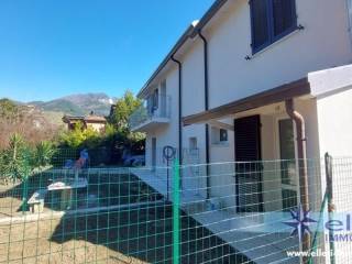 Villa bifamiliare in vendita a massa 