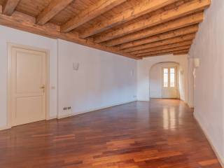 Appartamento in affitto a brescia piazza della loggia, 9