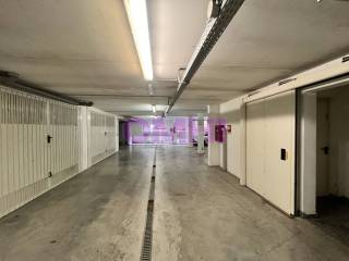 Garage in vendita a somma lombardo visconti, 4