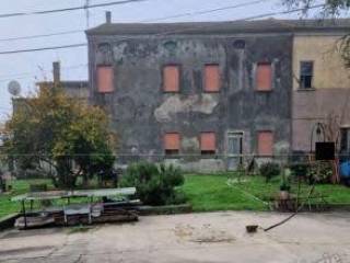 Appartamento all'asta a salara via veratica n. 2040