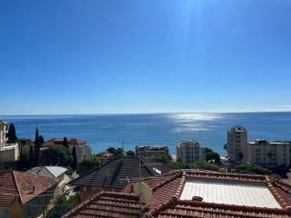 Appartamento in vendita ad alassio regione paradiso s.n.c.