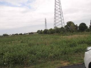 Terreno agricolo all'asta a treviglio via milano, 33