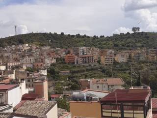 Casa indipendente in in vendita da privato a regalbuto via pietragrossa, 7