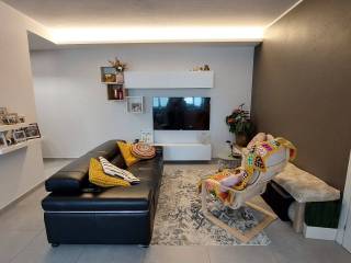 Appartamento in in affitto da privato a oleggio viale giuseppe mazzini, 42
