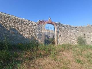 Rustico in vendita a chiaramonte gulfi contrada poggio gallo