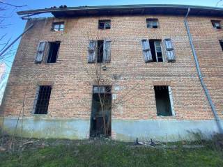 Rustico all'asta ad alseno via stazione, snc