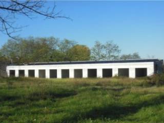 Garage in vendita a lacchiarella via carlesca, snc