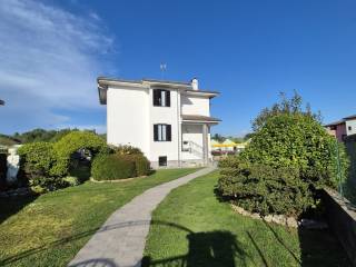 Villa bifamiliare in vendita a ghemme via novara, 97