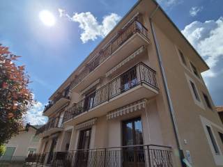 Appartamento in vendita a borgosesia viale varallo, 135