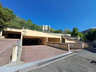Garage in vendita a roma via simone simoni