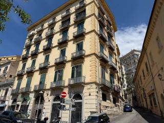 Appartamento in affitto a salerno via san francesco di paola