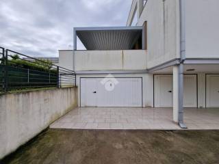Garage in vendita a treviso via ellero, 49
