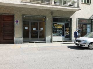 Negozio in affitto a torino corso duca degli abruzzi, 53