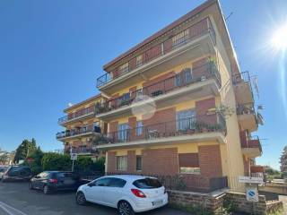 Appartamento in vendita a civita castellana via giosuè carducci, 30