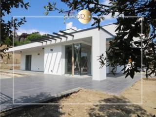 Villa in vendita a casatenovo 