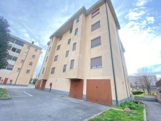 Appartamento in vendita a tavazzano con villavesco via 1 maggio, 37