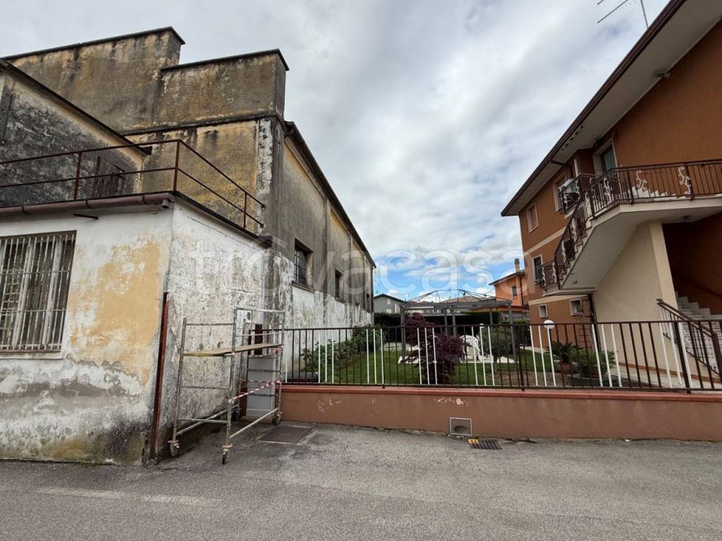 immagine annuncio 11 di 13