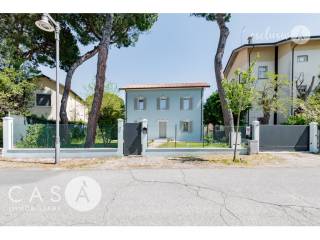 Villa in vendita a cesenatico 