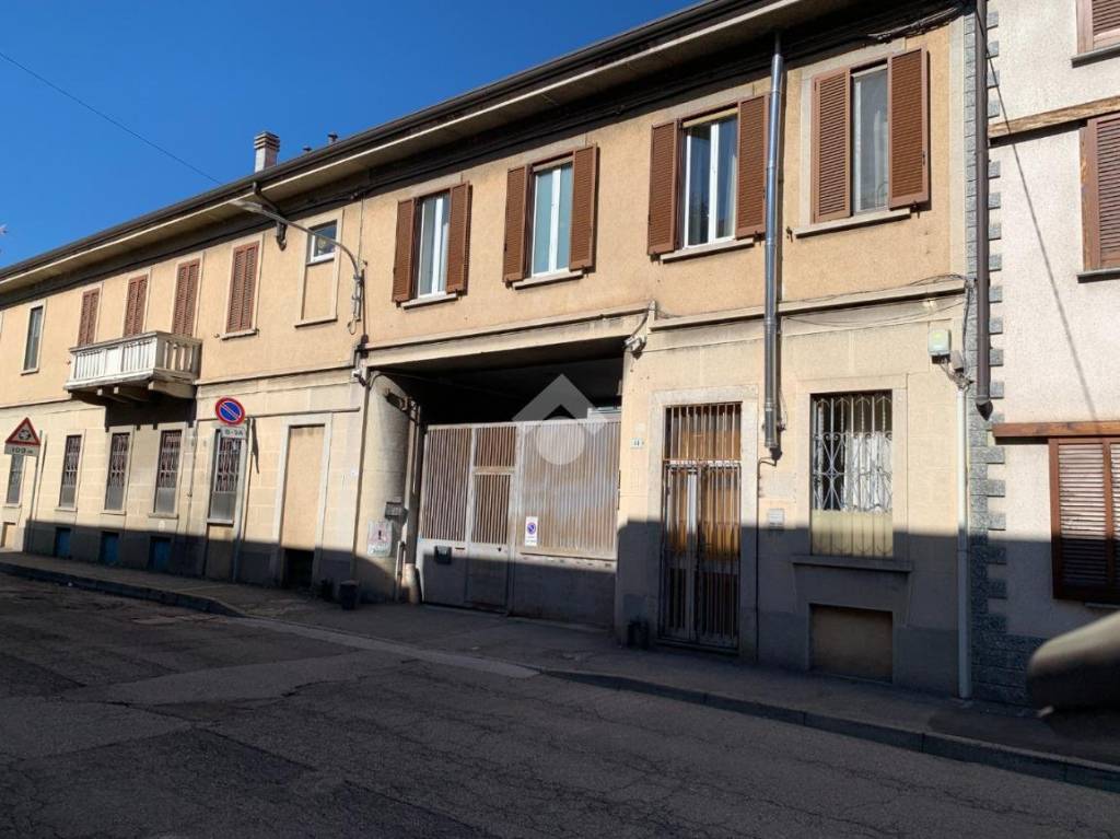 immagine annuncio 11 di 12